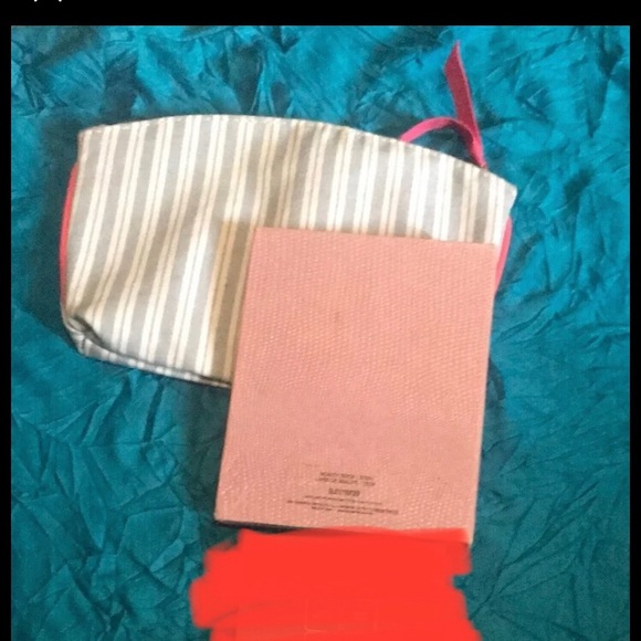 Laura Mercer palate and make up bag - Picture 3 of 5